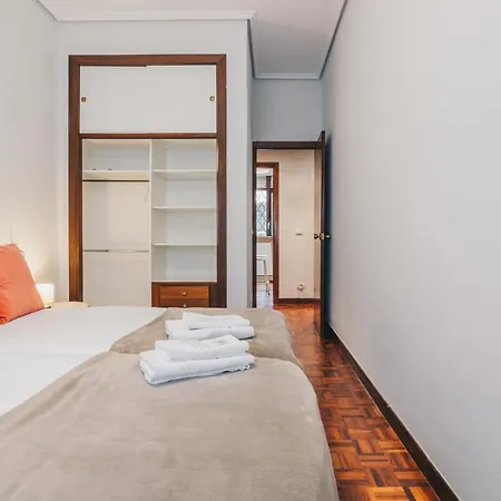 Funi By People בילבאו